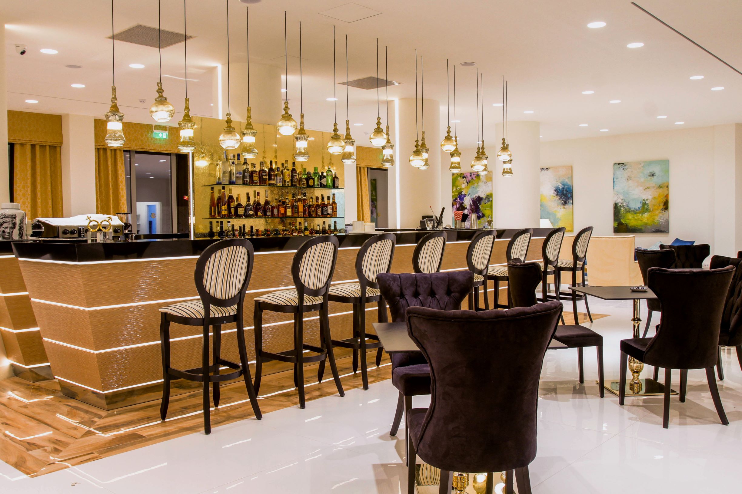MAIN LOBBY