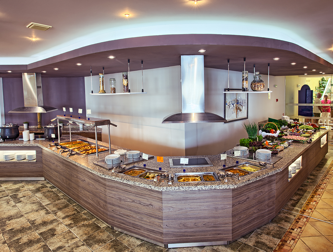 MAIN RESTAURANT