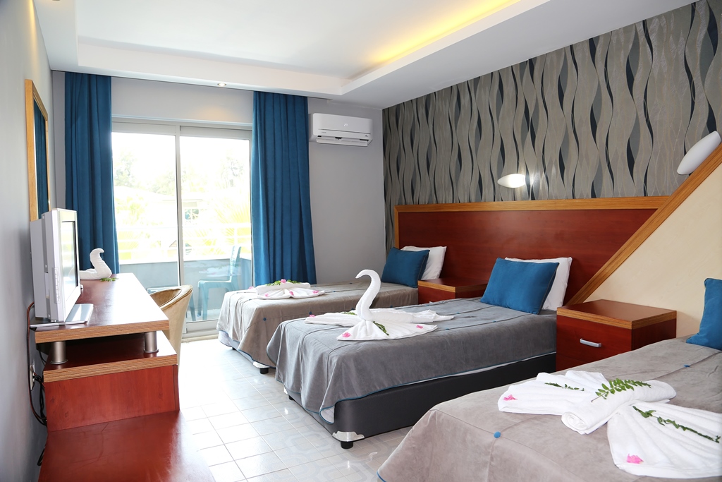 STANDARD ROOM