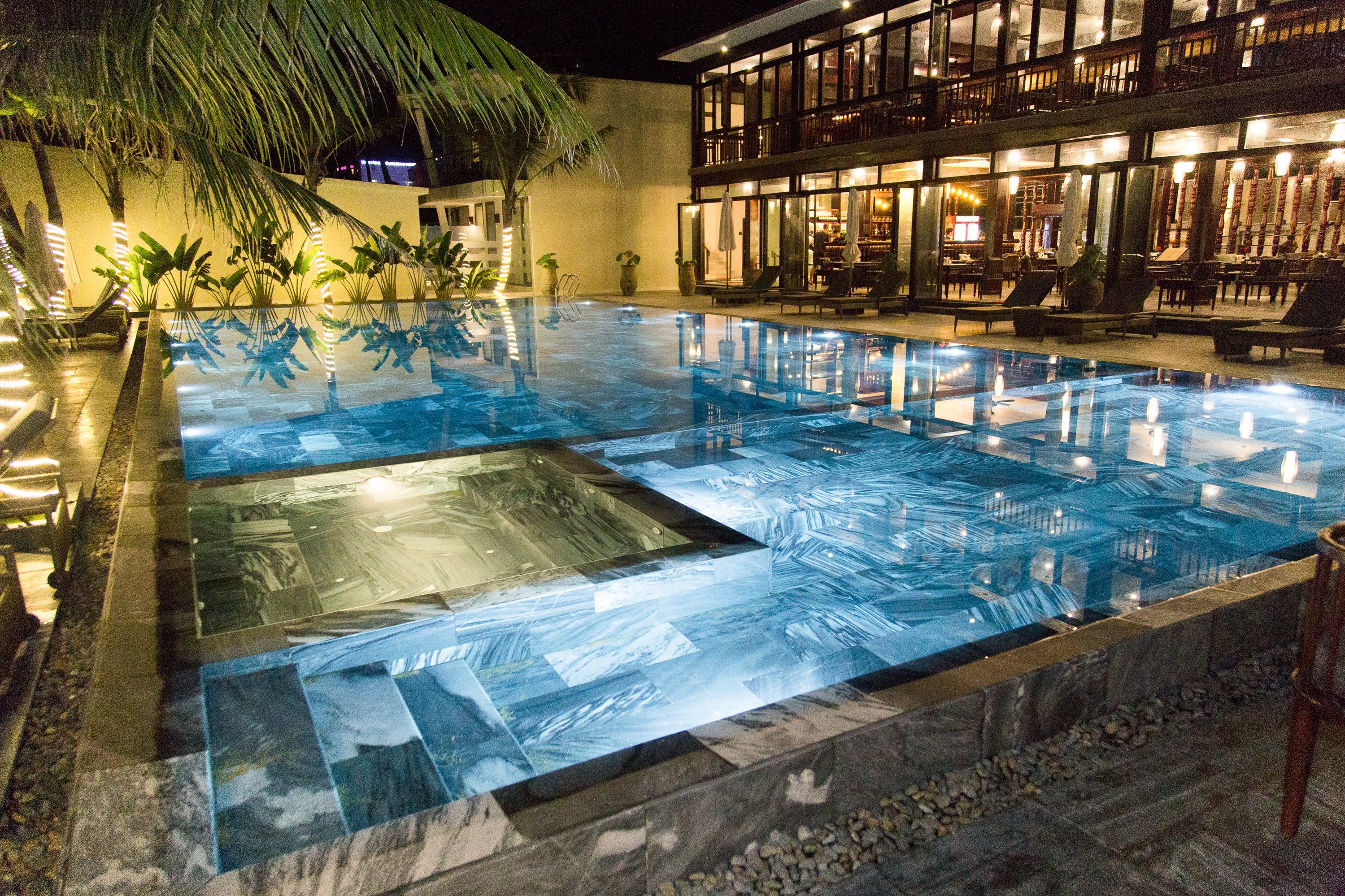 Piscina deschisă
