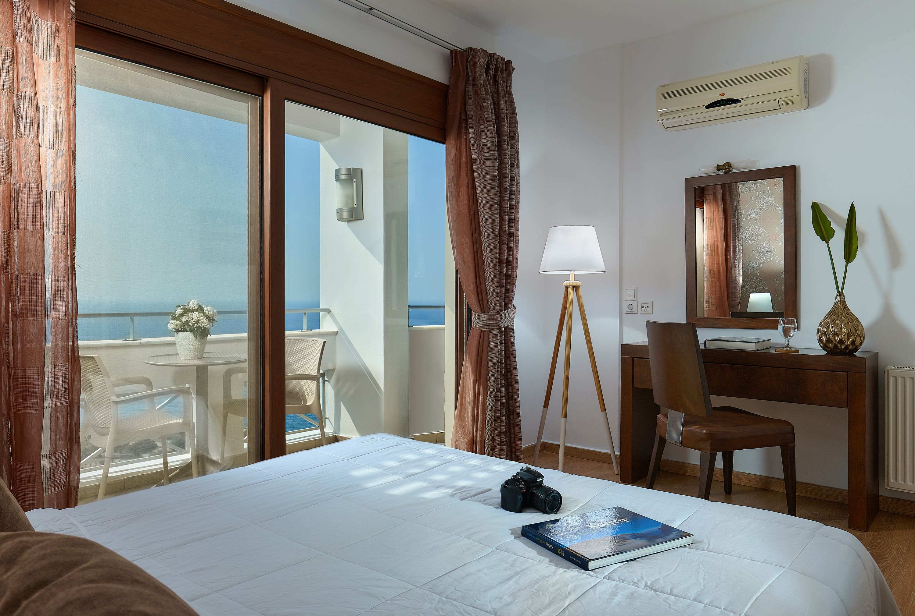 OKEANIDES LUXURY VILLAS