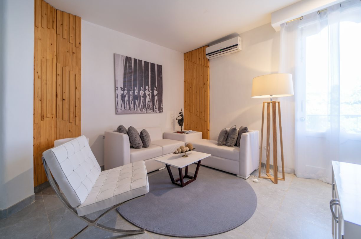 DELUXE JUNIOR SUITE