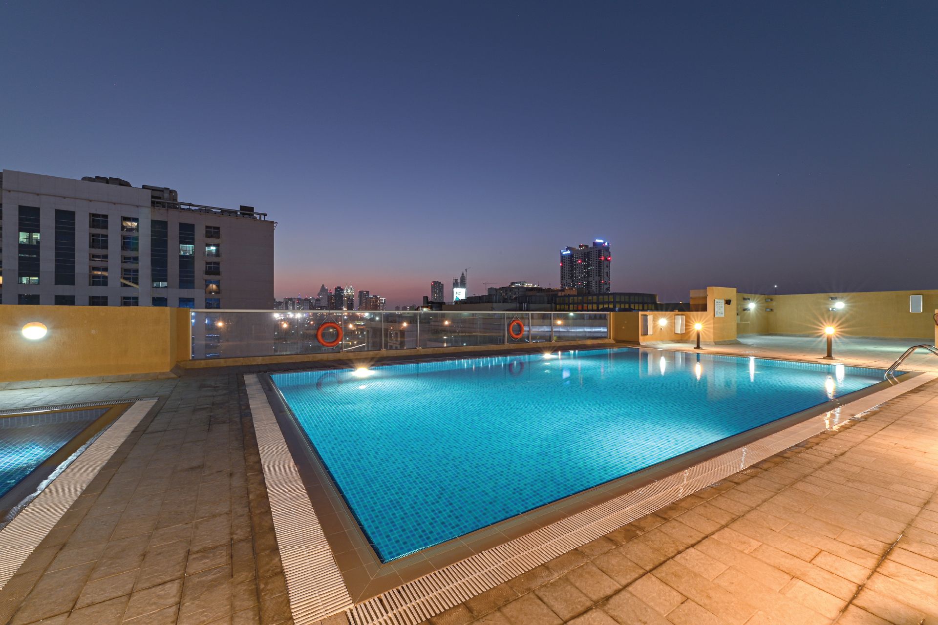 Piscina deschisă