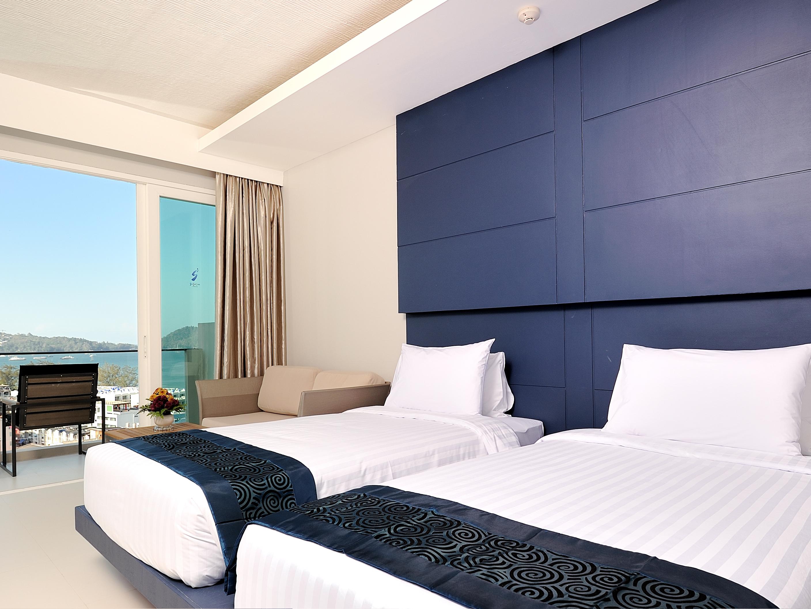 DELUXE SEA VIEW ROOM