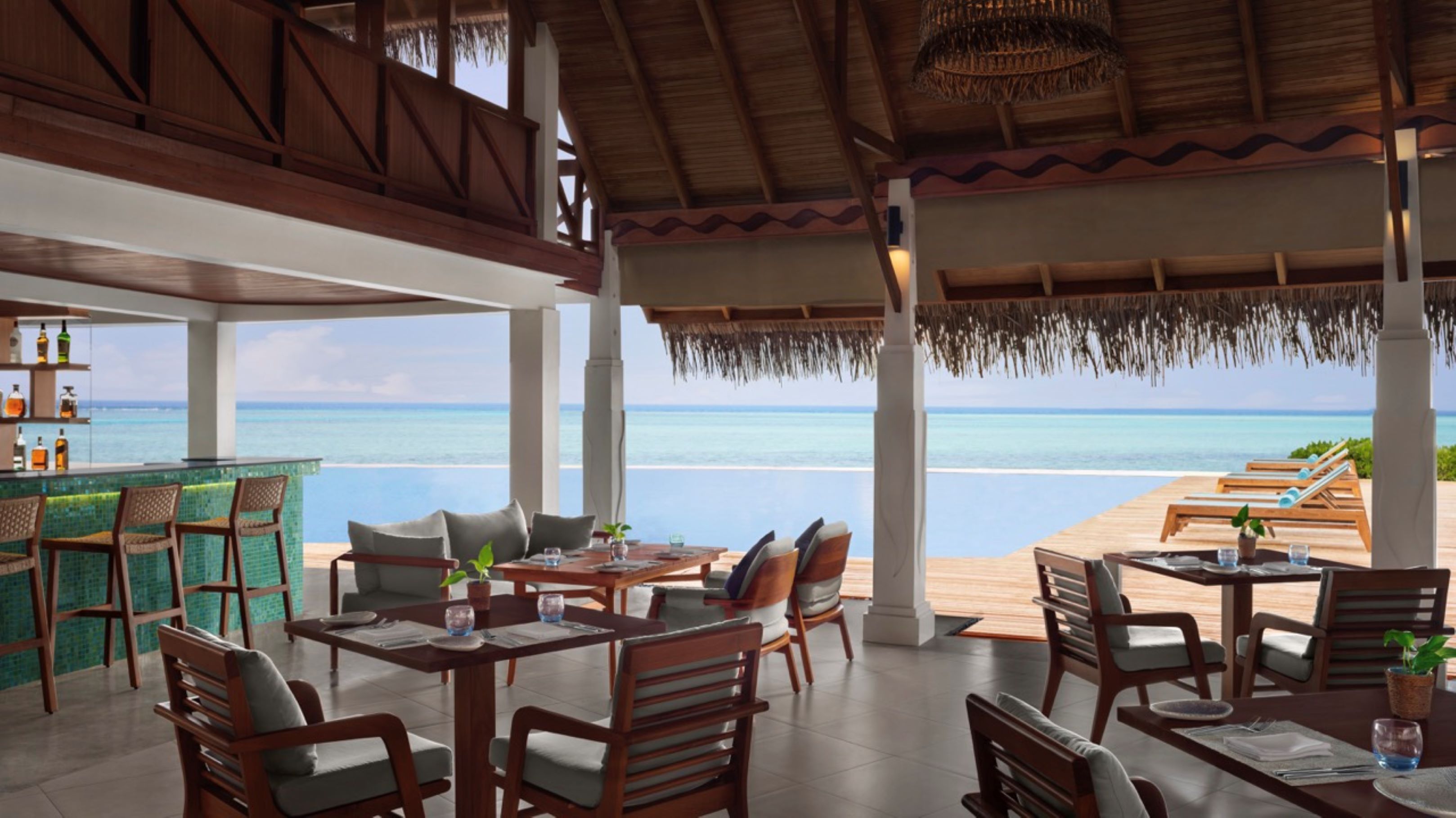 Aqua Bar 