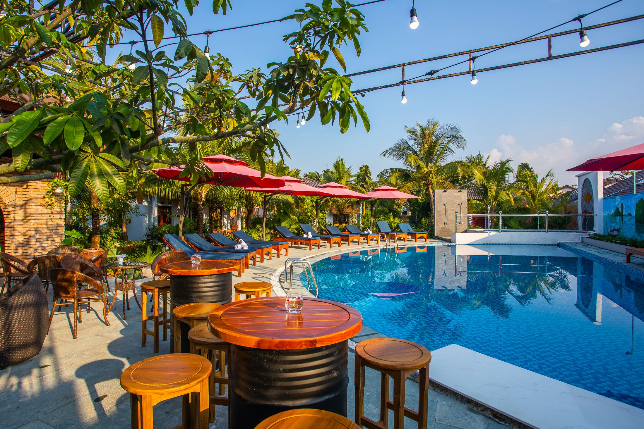 Outdoor wine Bar
