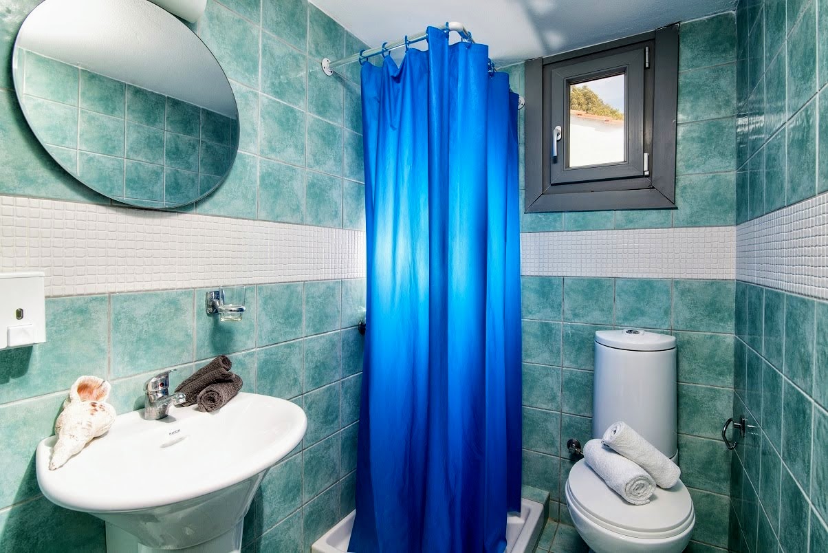 One Bedroom Apartment