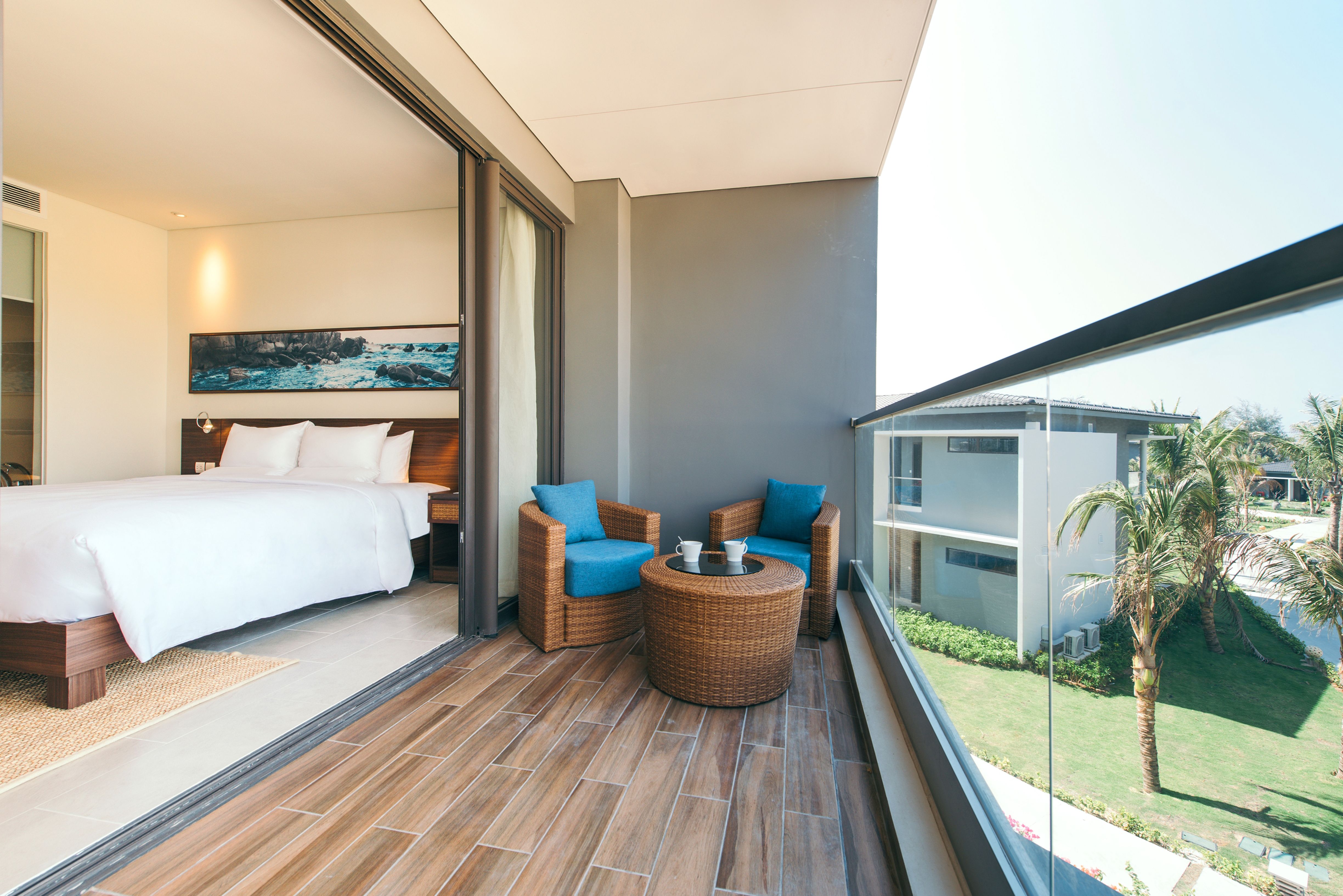SUITE WITH BALCONY 