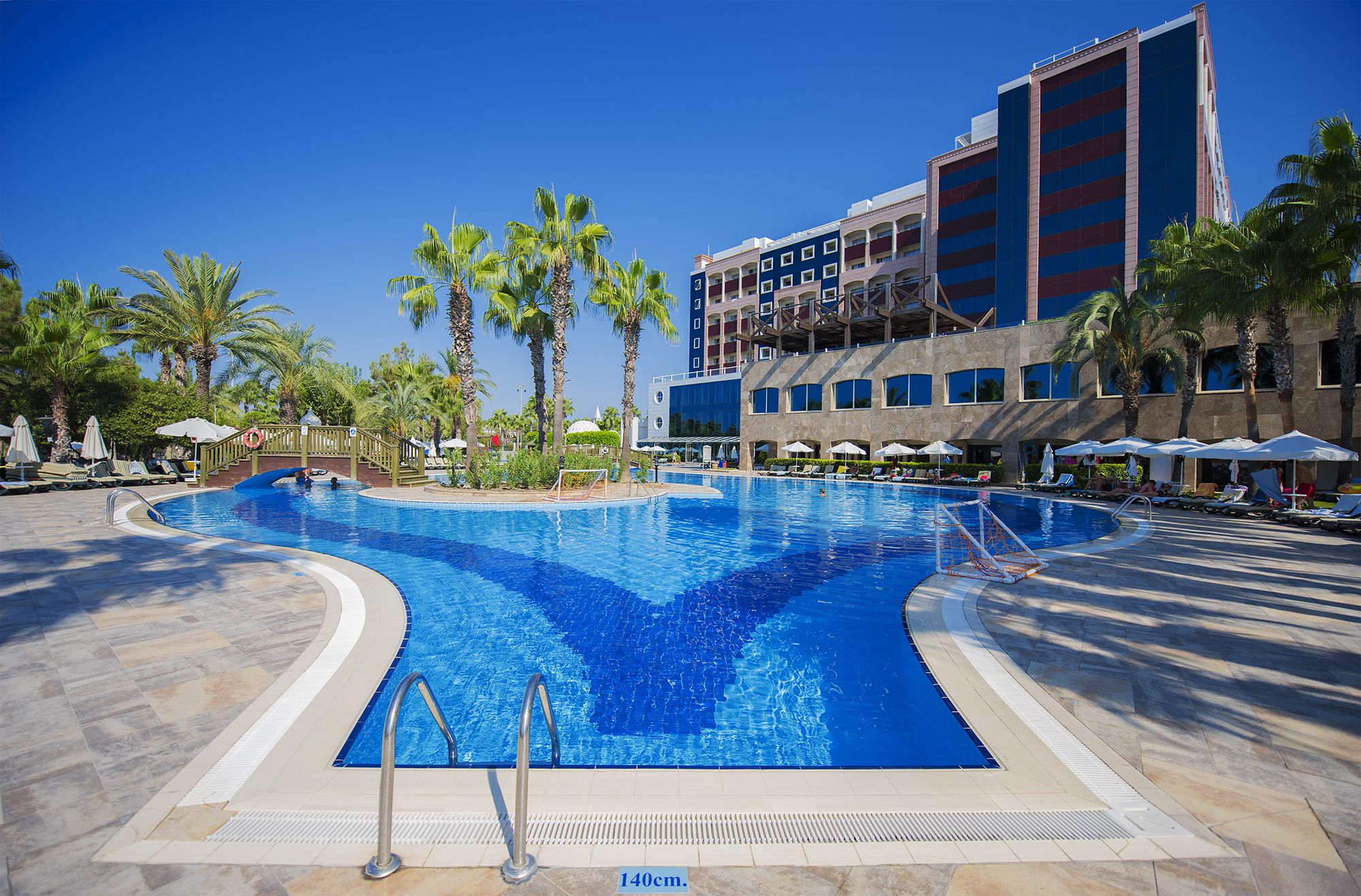 Piscina deschisă