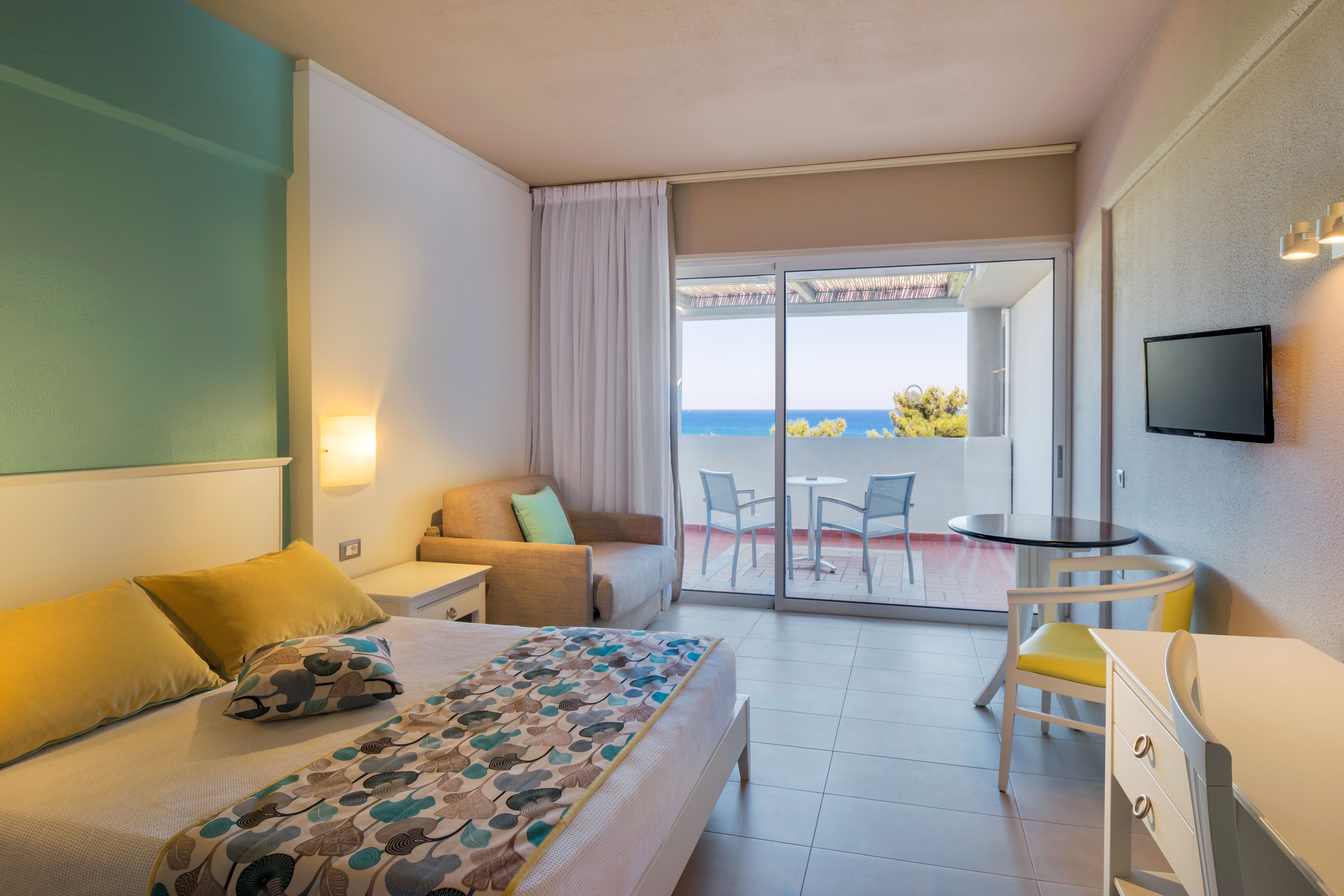 TWIN OR  DOUBLE SEA VIEW BALCONY OR TERRACE