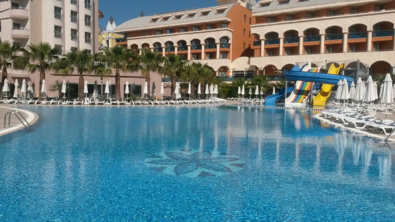 Piscina deschisă