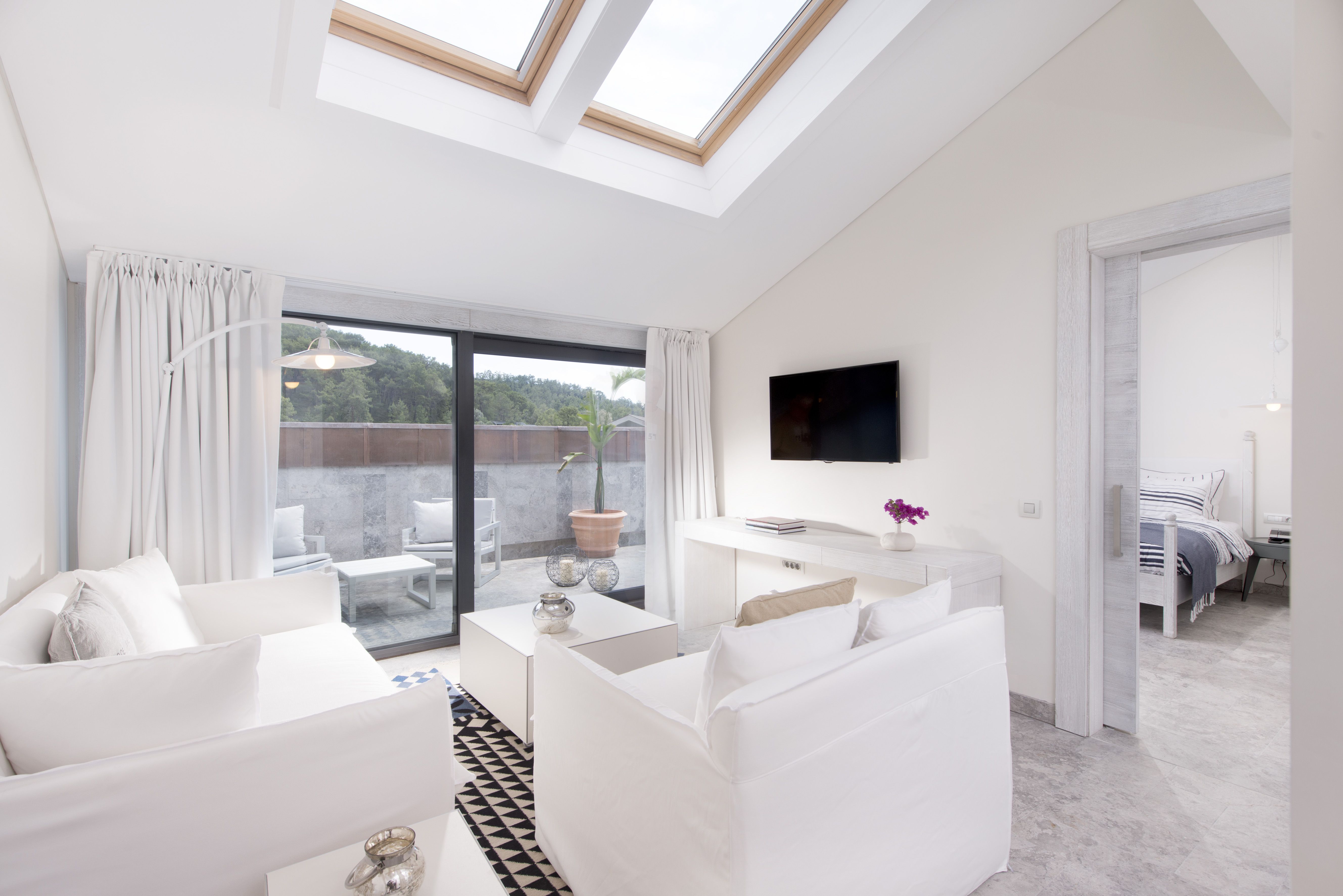 ATTIC SUITE WITH TERRACE