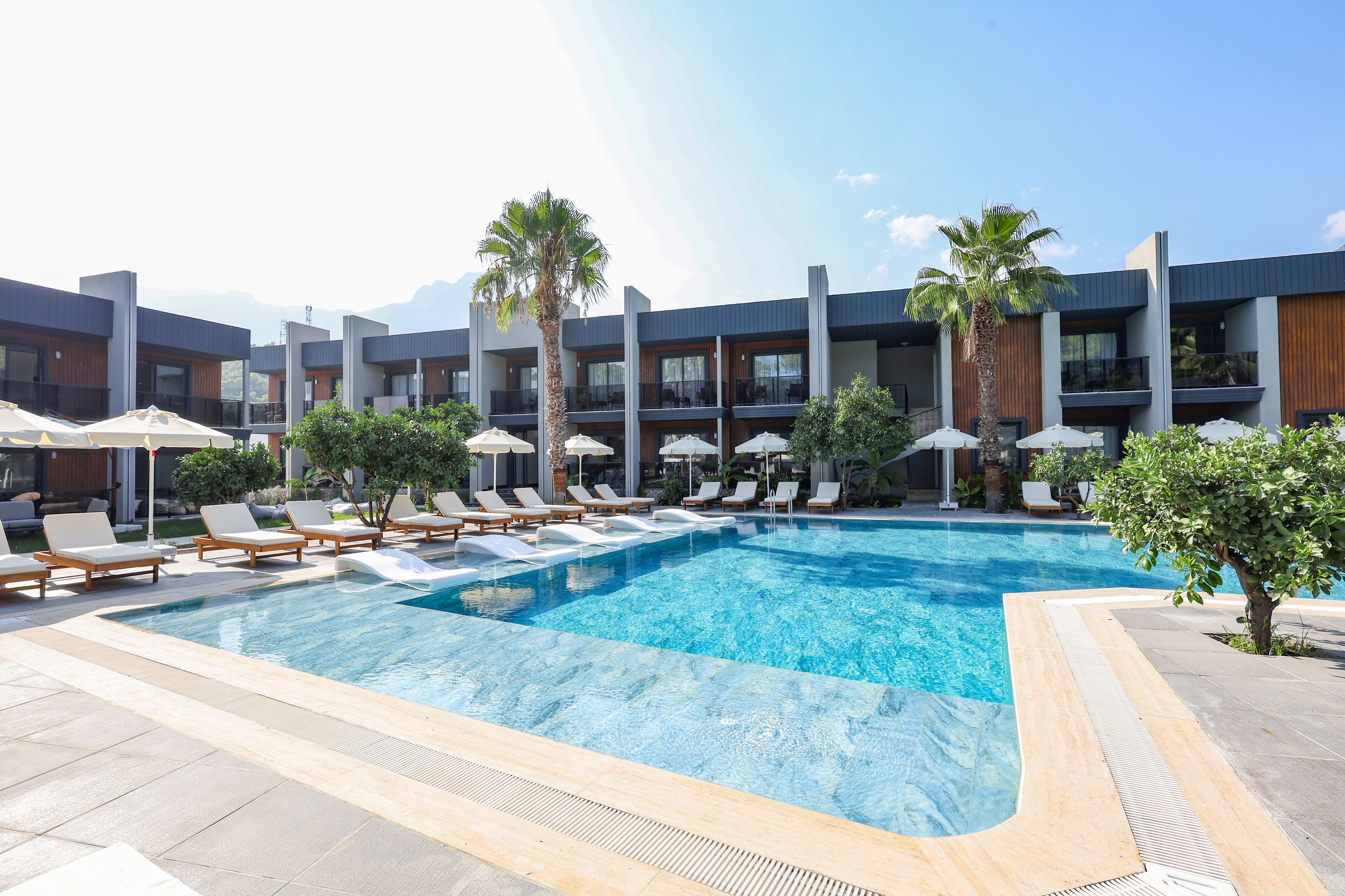 Piscina deschisă