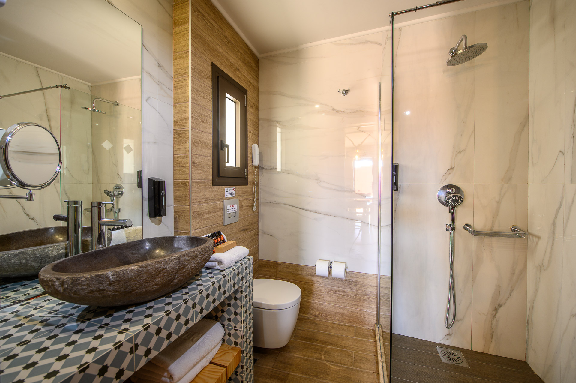 Premium Room Inland View Single Use