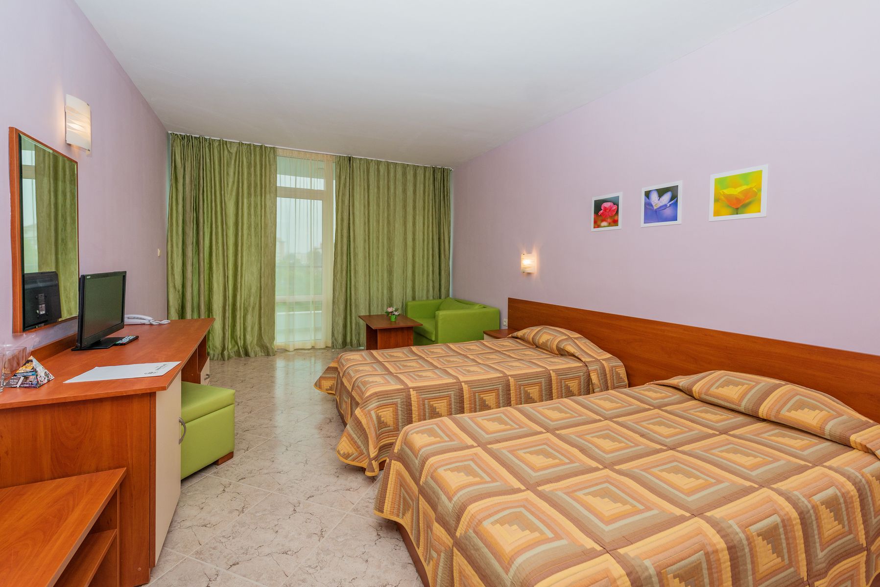 TWIN SUPERIOR ROOM (BALCONY)