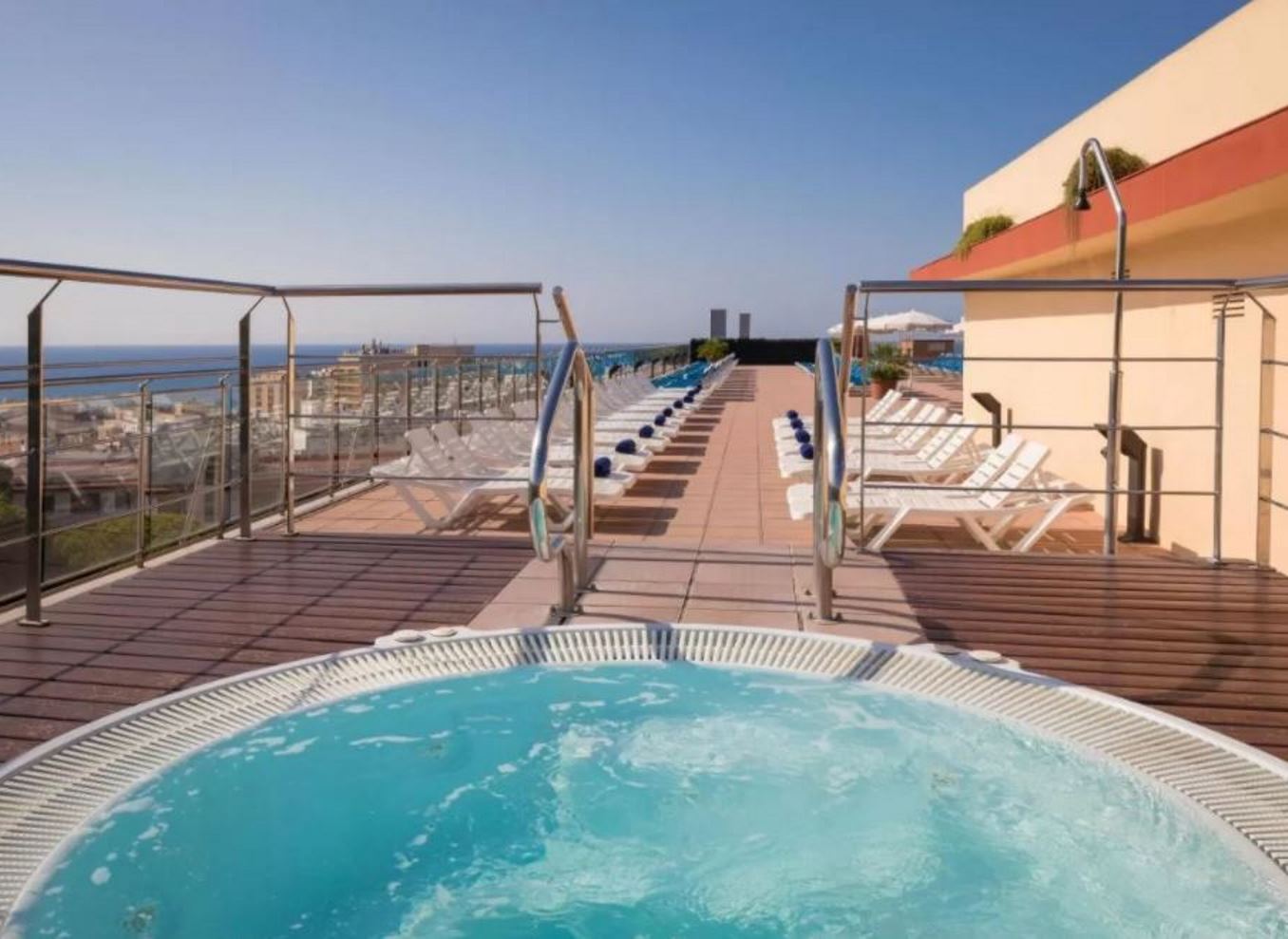 Piscina deschisă