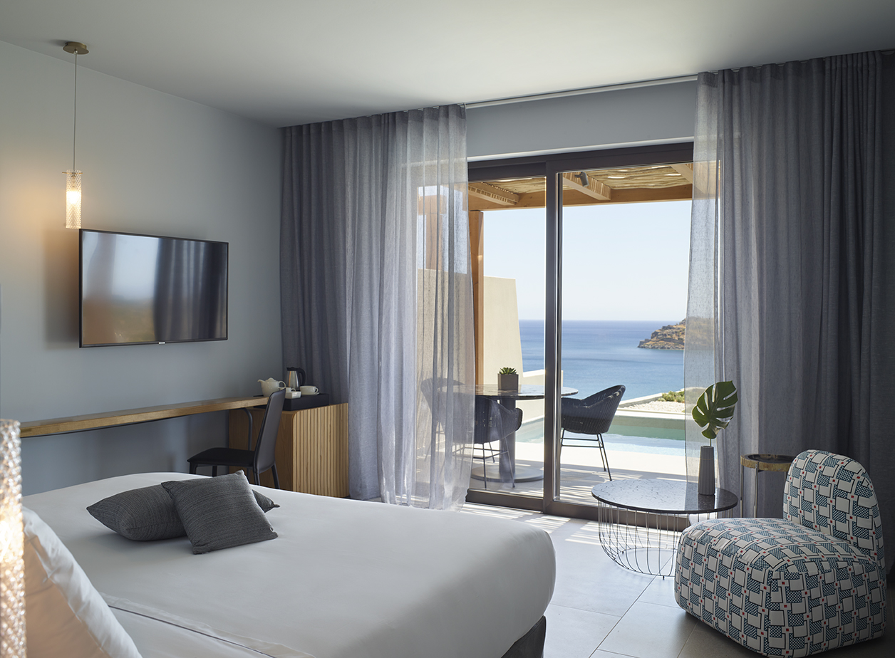 Superior Room with Private Pool Sea View