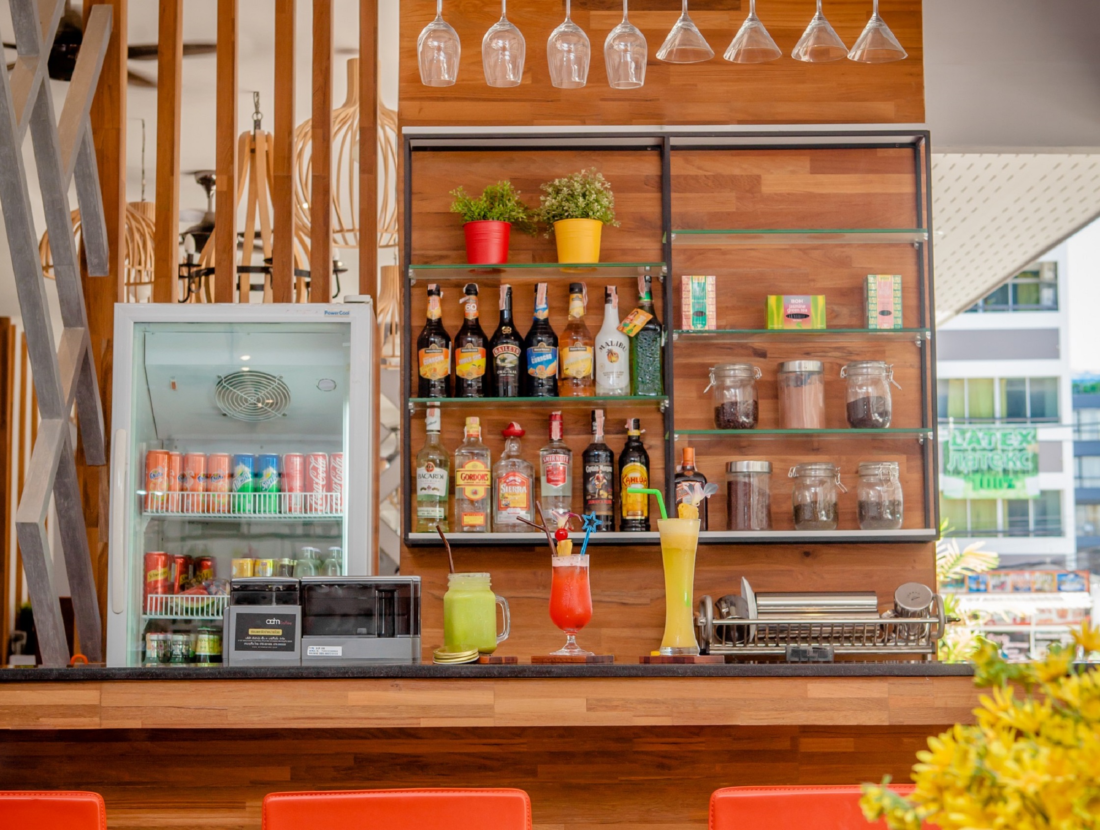 CRIB CAFE