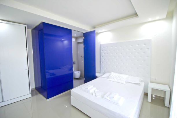 Macedon-room3.jpg