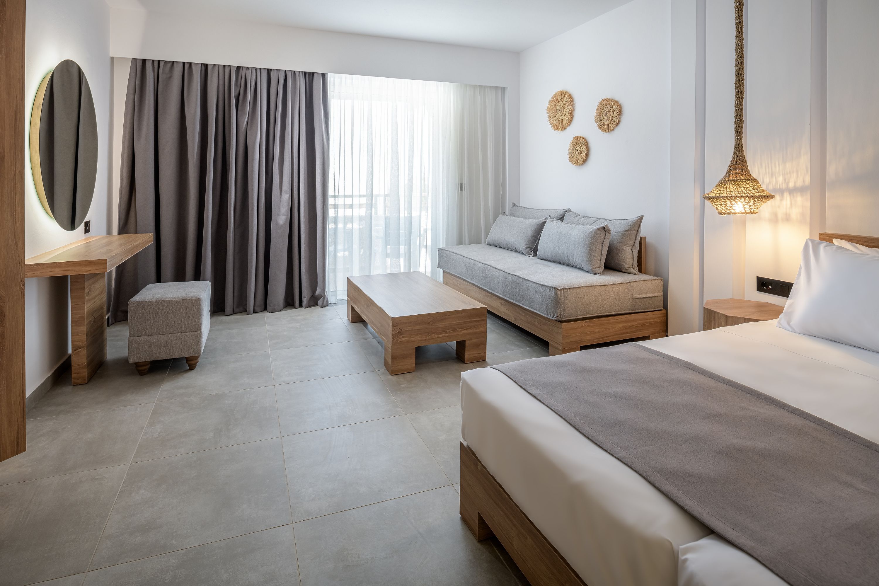 SUPERIOR JUNIOR SUITE