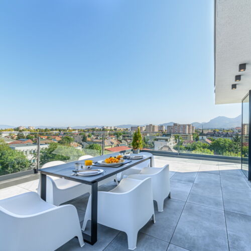 #602 | 3BDR Penthouse