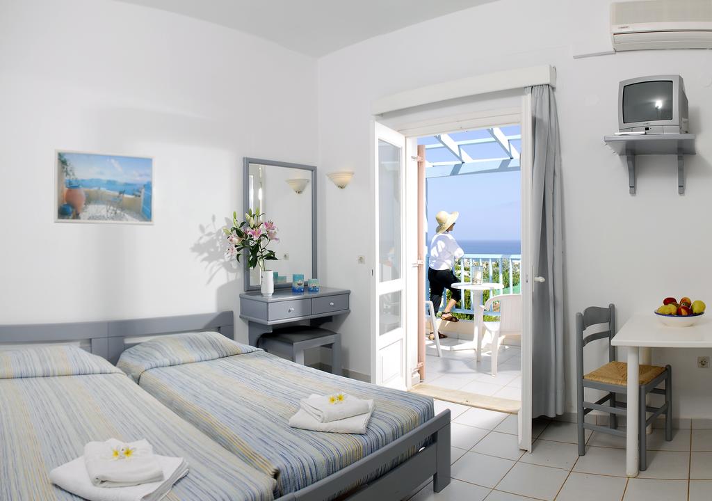 Studio Standard Twin SeaView 