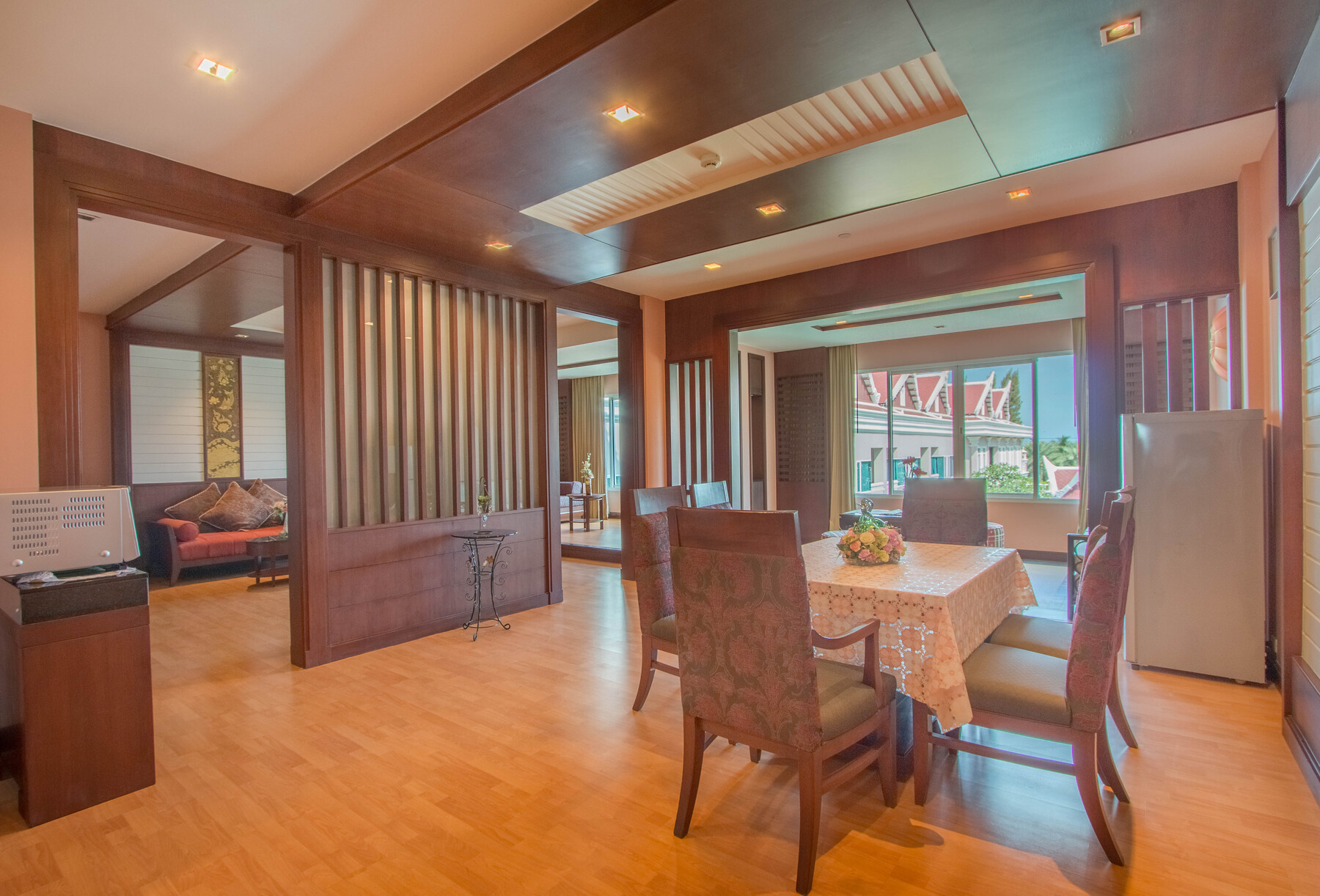 Executive Suite