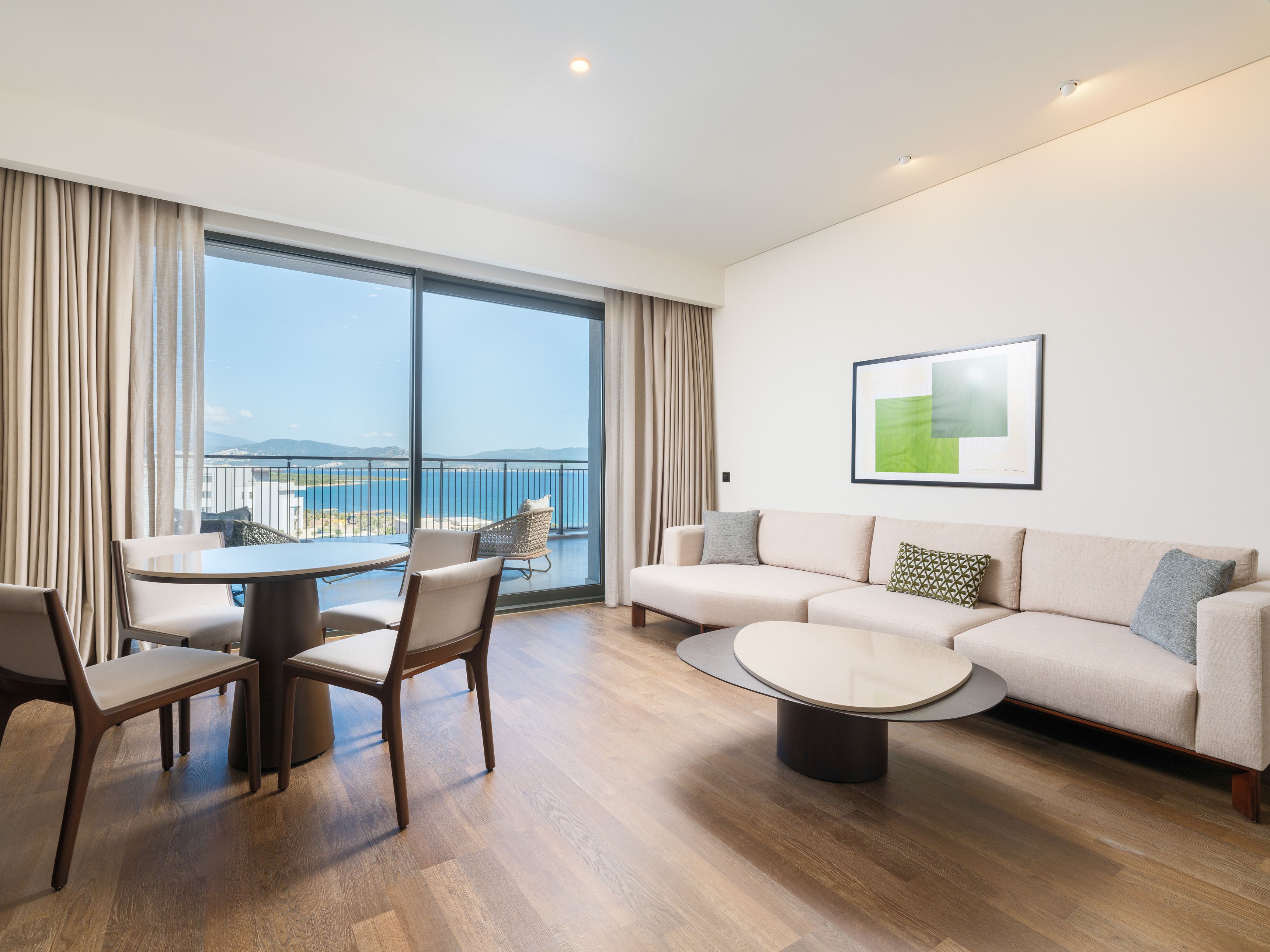 Penthouse Suite with 2 Bedrooms & Private Pool Sea View 2+1 ( Community Zone )