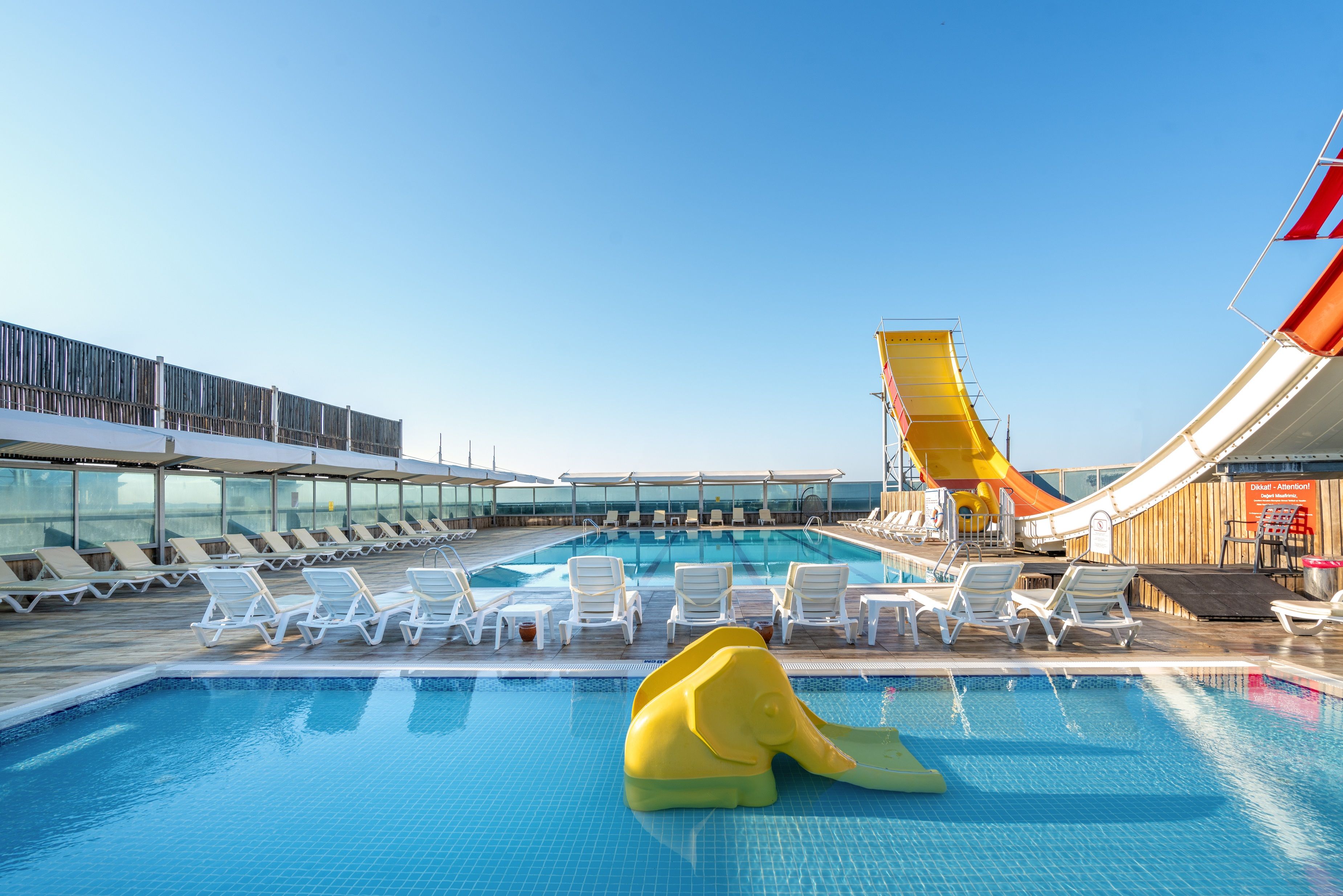 Piscina exterioara pentru copii