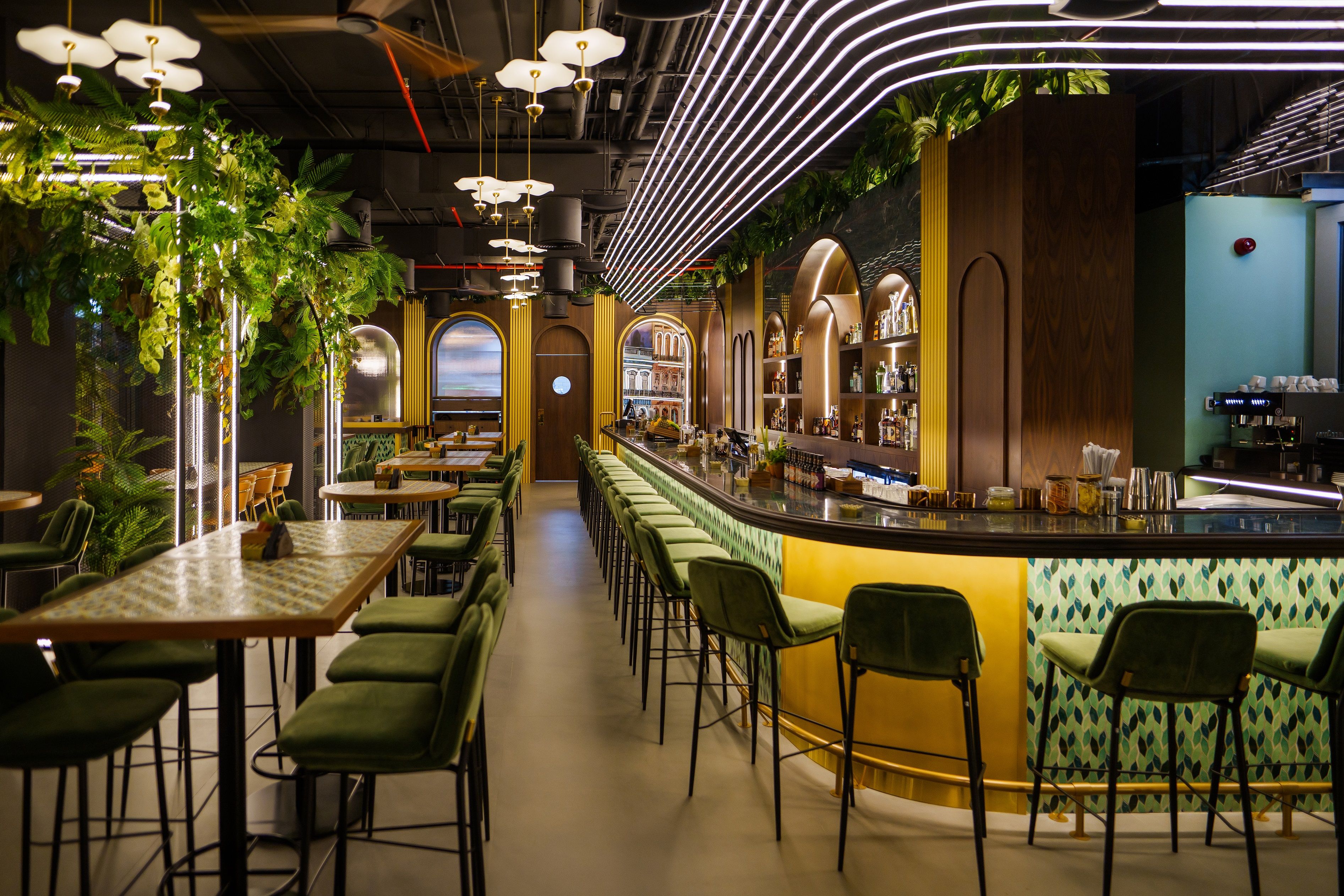 Esco Bar 