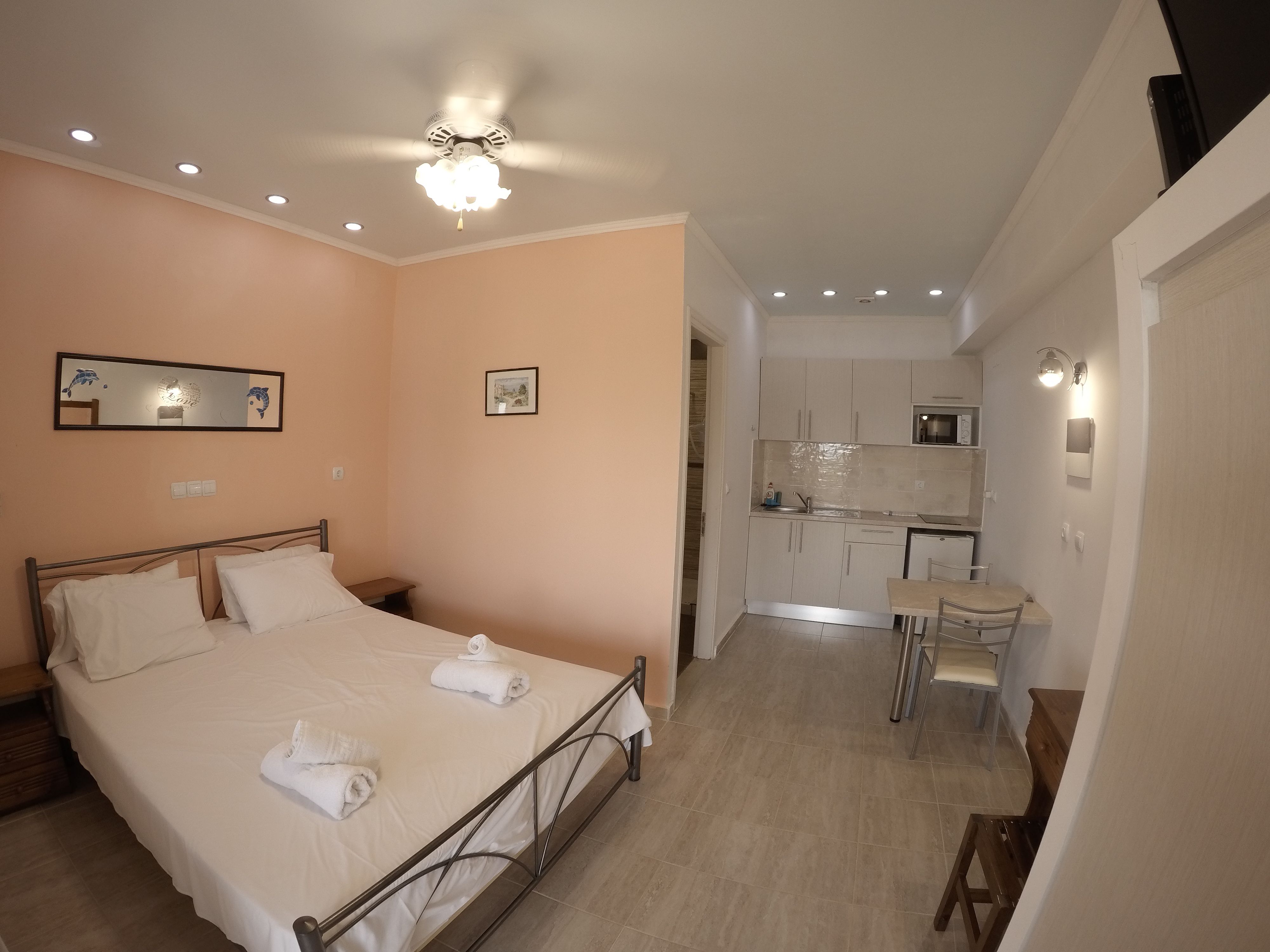 DOUBLE STUDIO ROOM