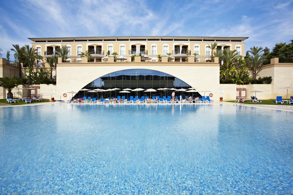 Piscina deschisă