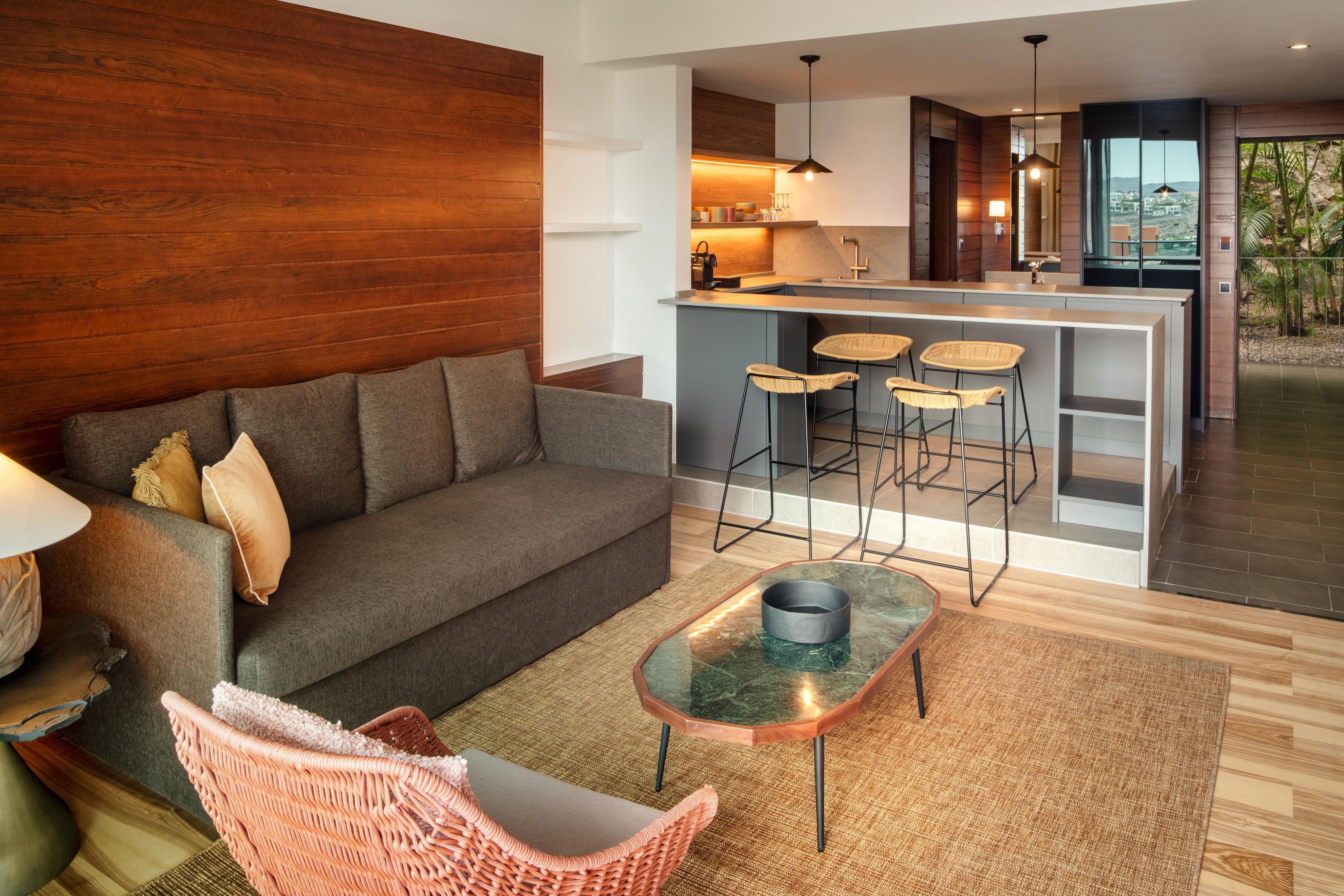 FAMILY ROOM WITH BALCONY OR TERRACE