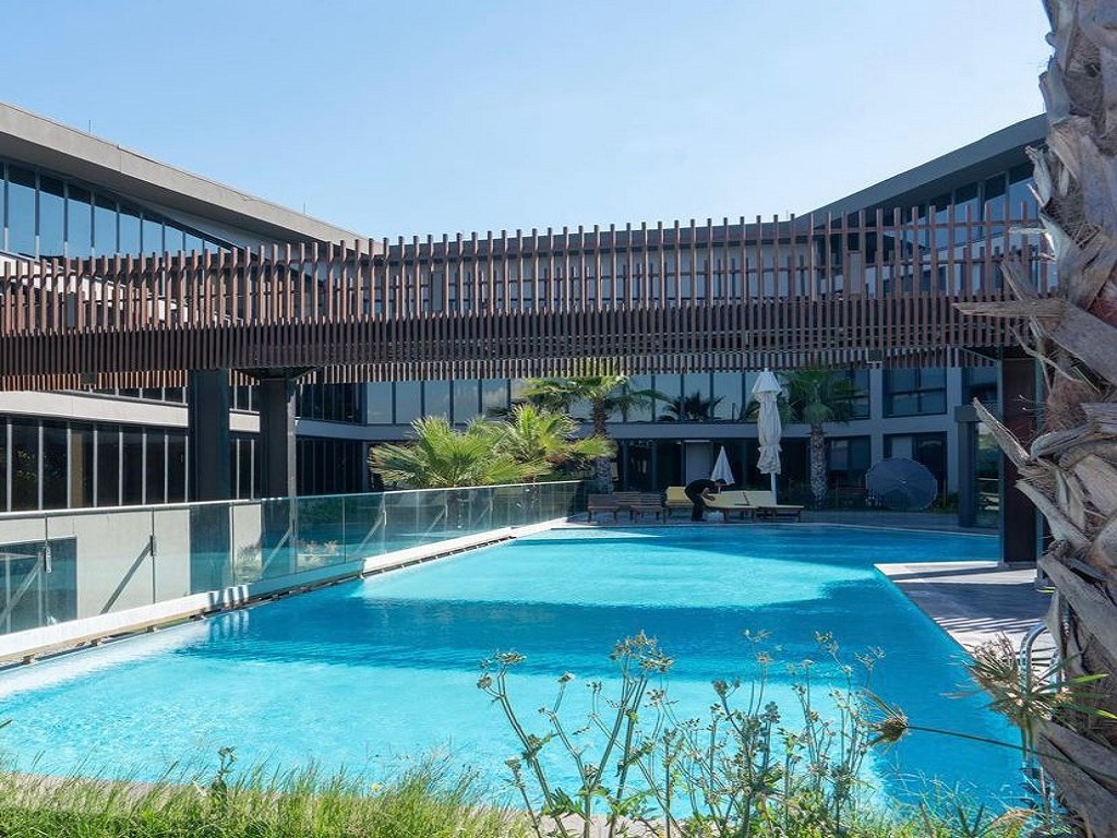 Piscina deschisă