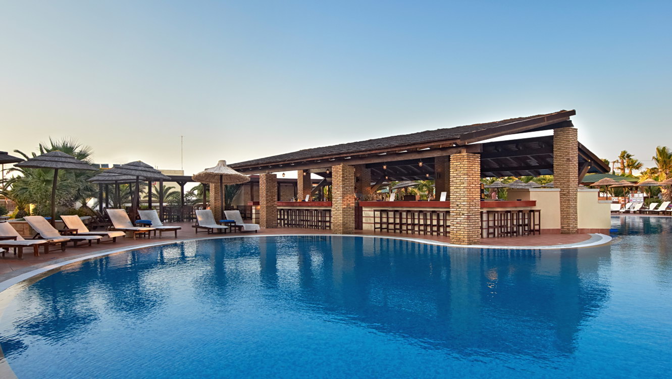 POOL BAR