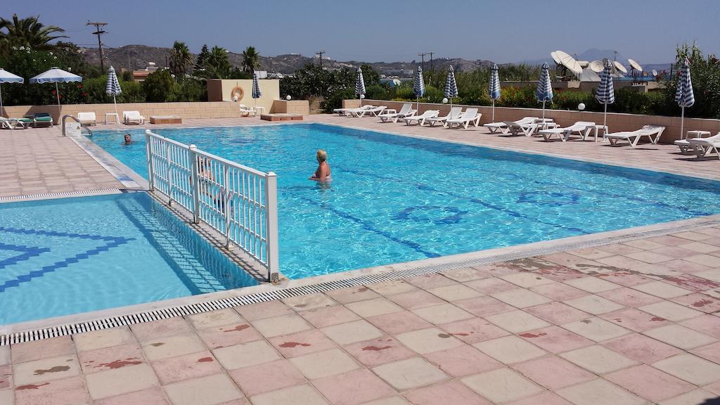Piscina deschisă