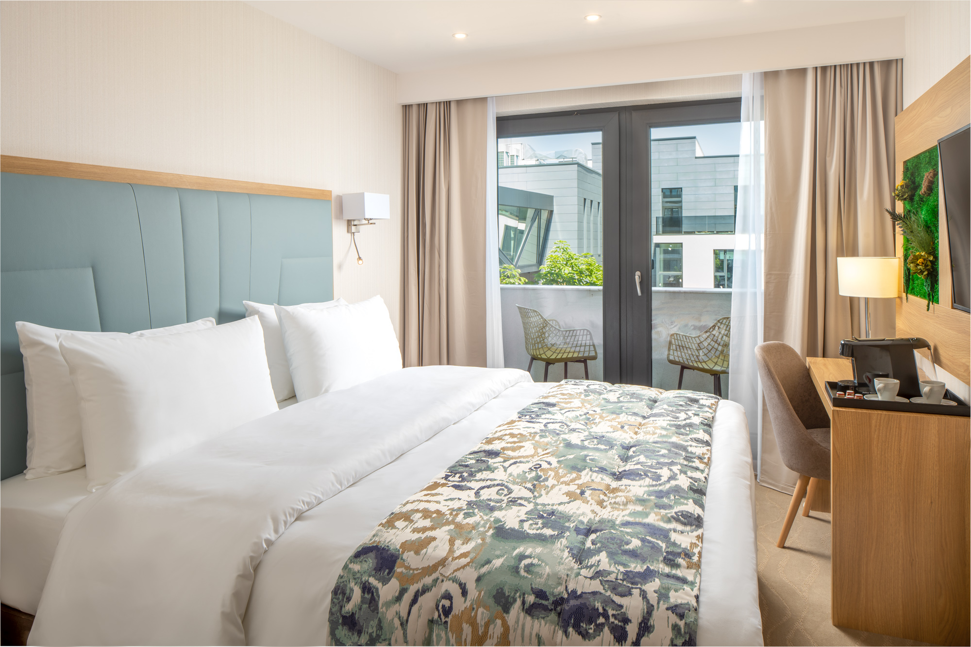 Standard King cu balcon