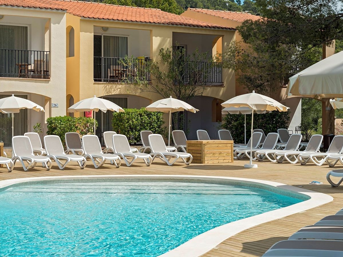 Piscina deschisă