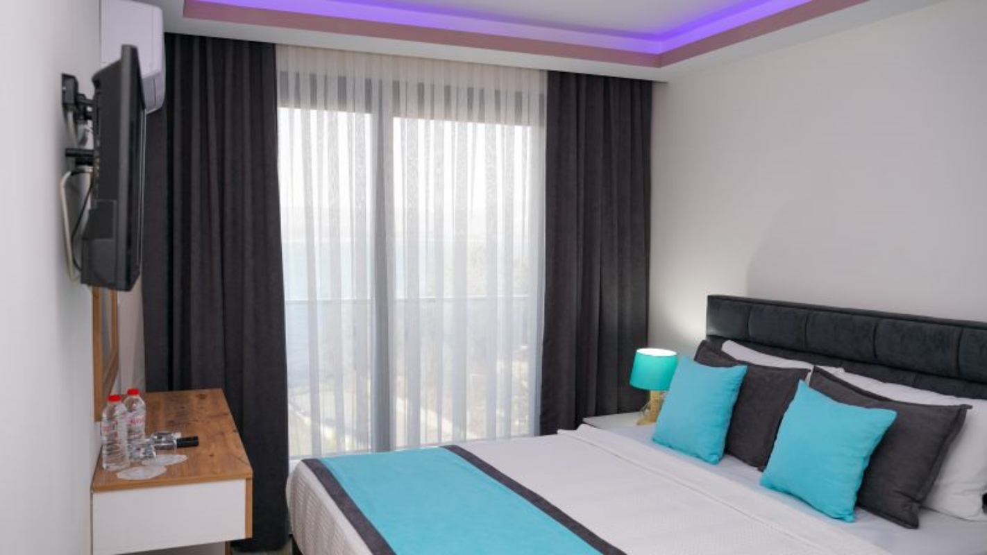 STANDART ODA DENİZ MANZARALI
