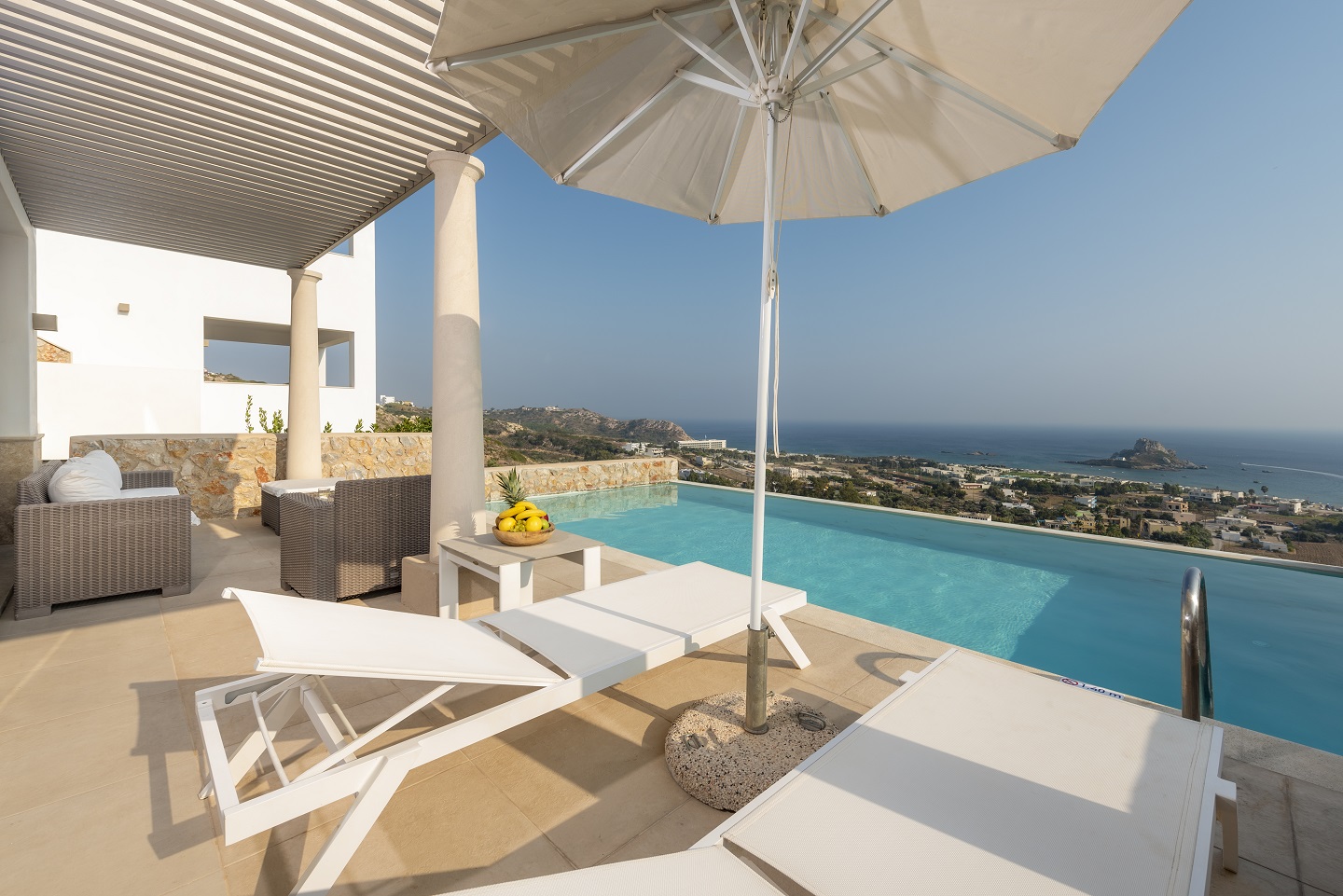 Infinity Suite Sea View Private Pool