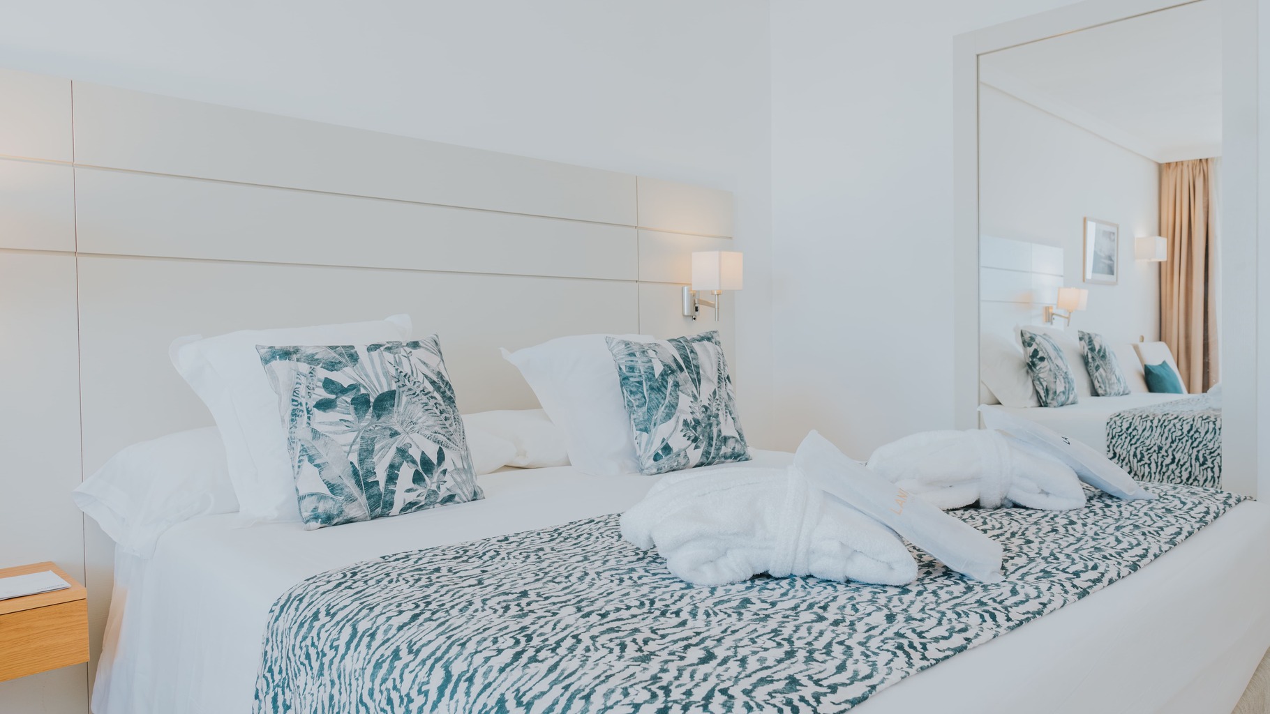 PLATINUM CLUB ADULTS ONLY BALCONY OR TERRACE