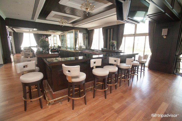 pub--v2863639.jpg