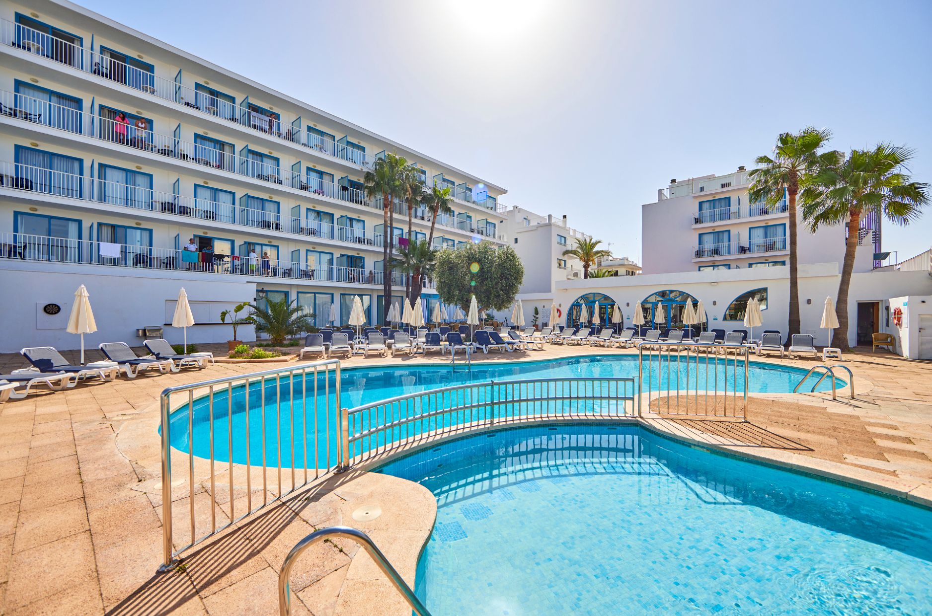 Piscina deschisă