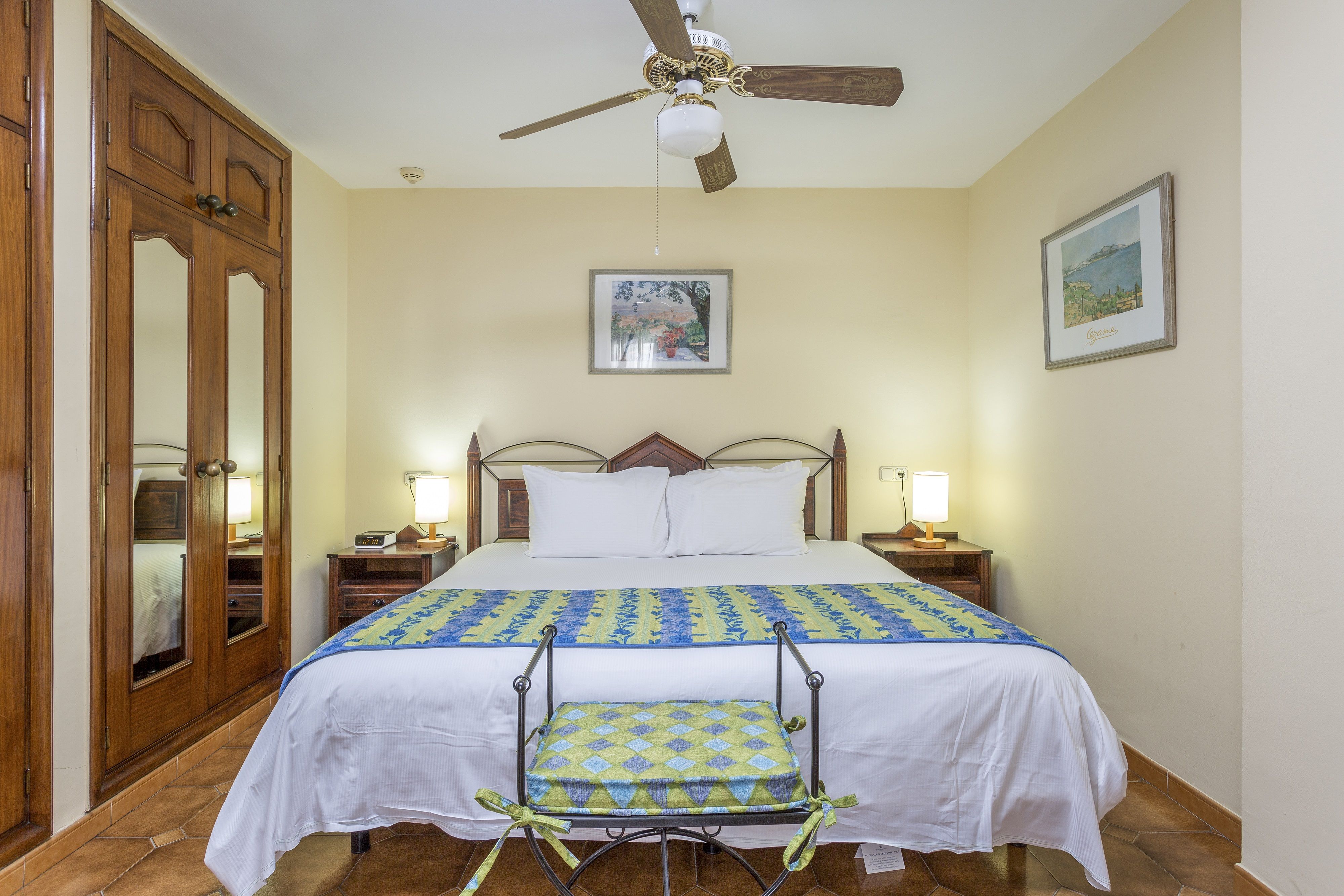 APARTMENT ONE BEDROOM