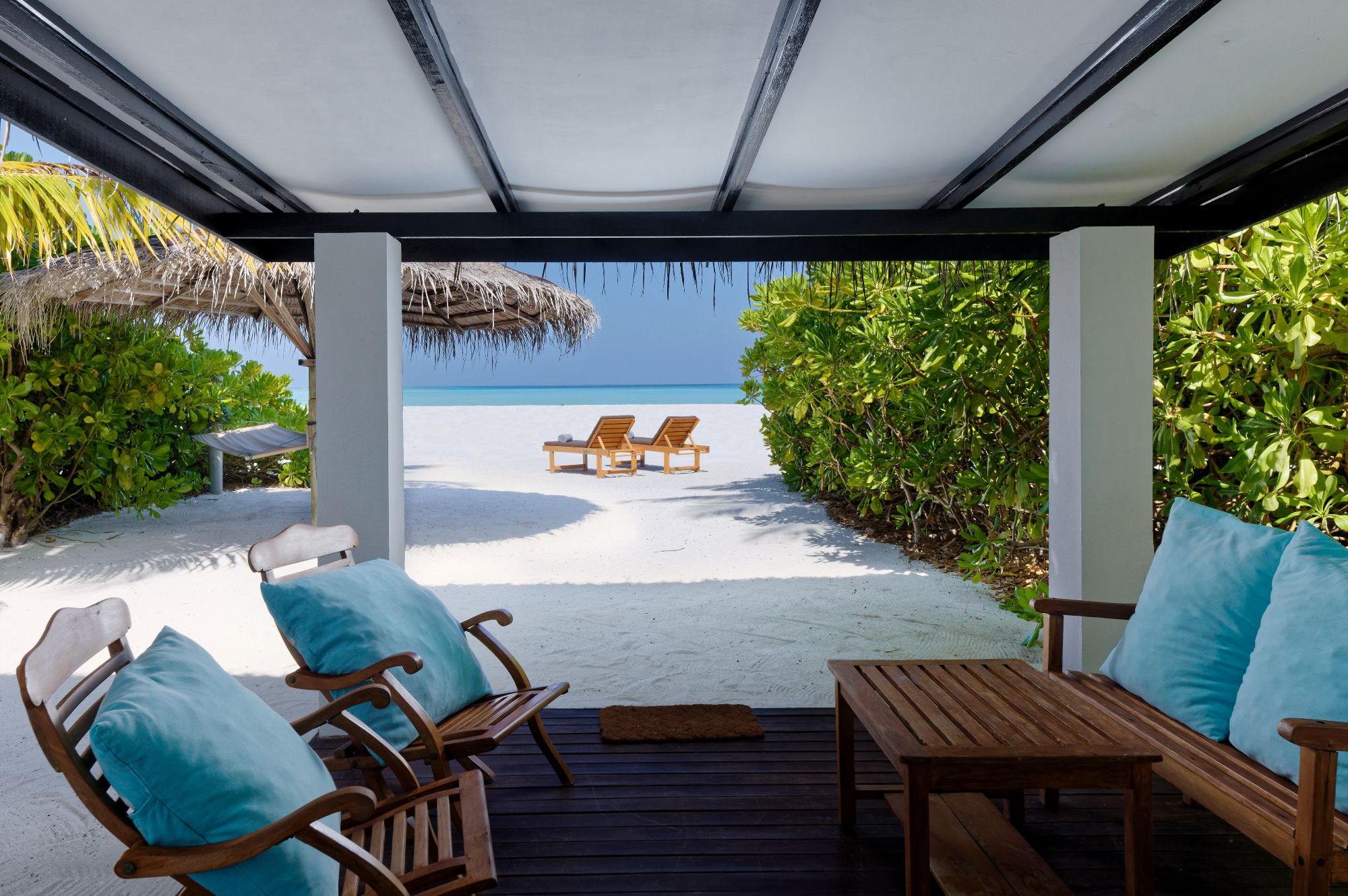 SUPERIOR DELUXE BEACH VILLA 