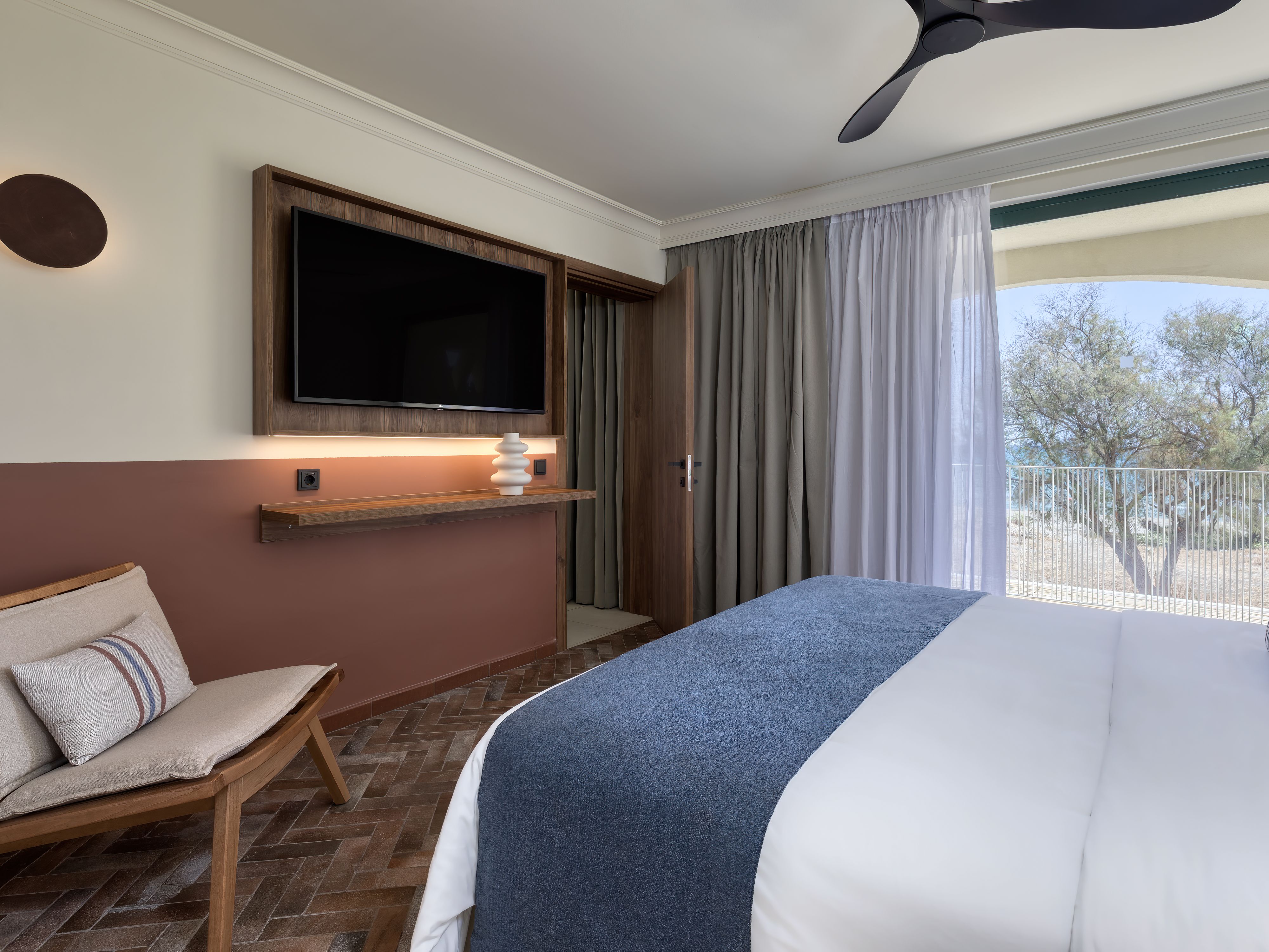 sapphire cozy suite