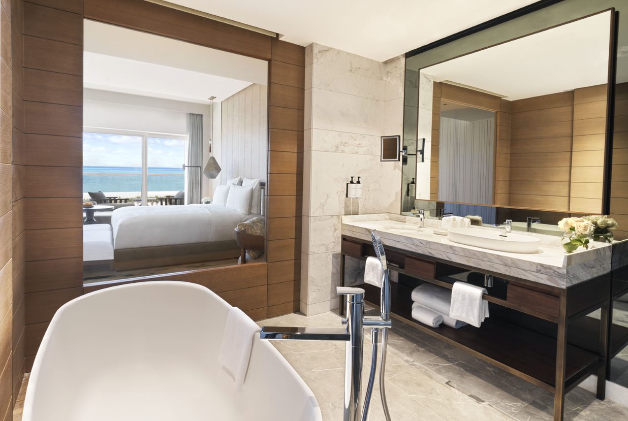 One Bedroom Club Intercontinental Sea View Suite