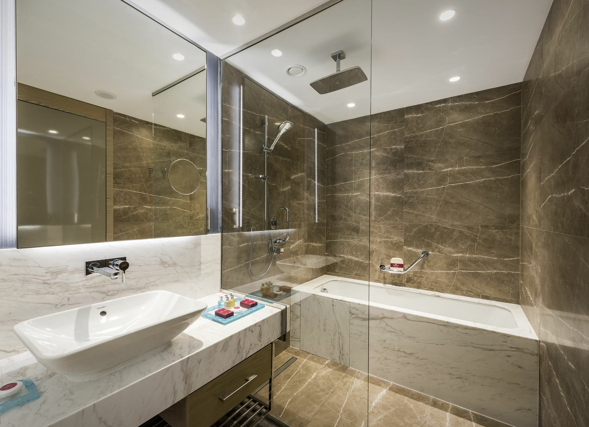 STUDIO SUITE PANAROMIC SEAVIEW