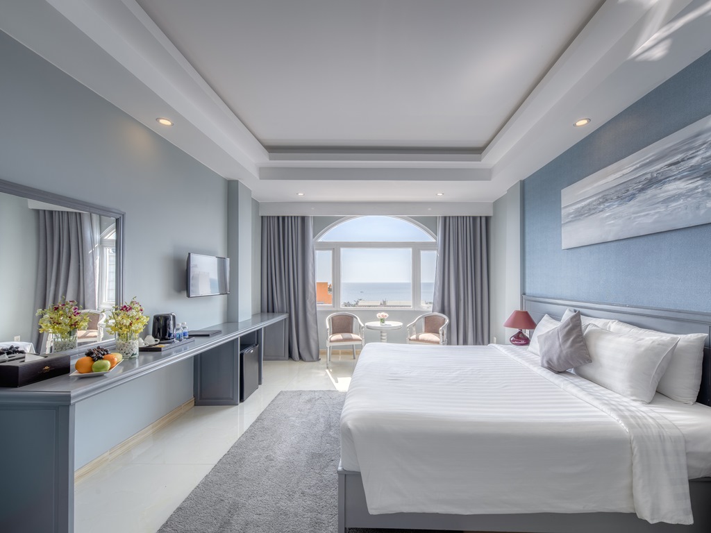 ROOM DELUXE WITH WINDOW 
