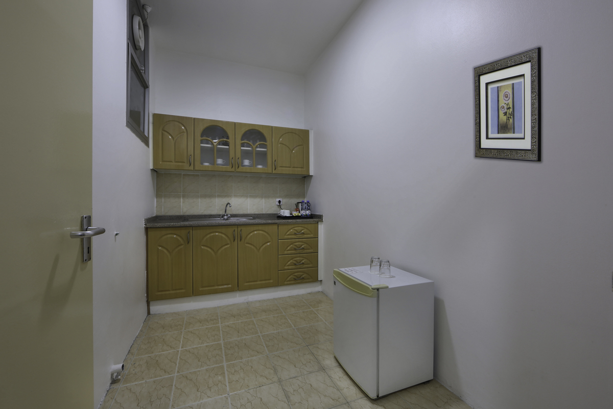 STANDARD SUITE